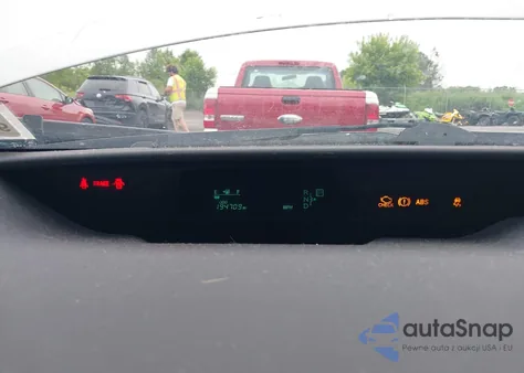 2005 Toyota Prius from USA, damaged, VIN JTDKB20U753083482